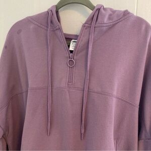 Avia Misses Size XL ( 16-18) Lavender 1/4 Zip *** Shorter crop Hoodie …